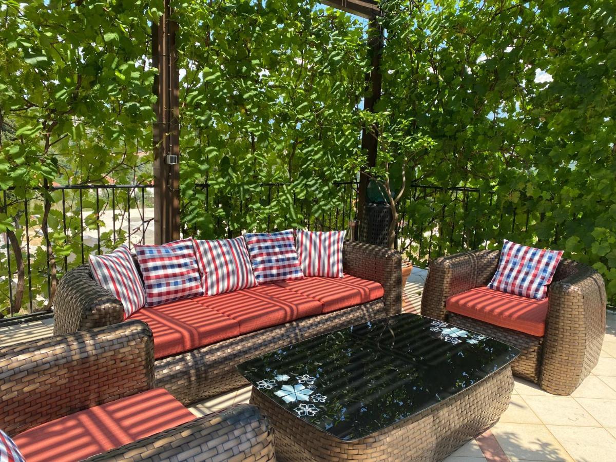 Apartments Villa Viktoria Tivat Extérieur photo