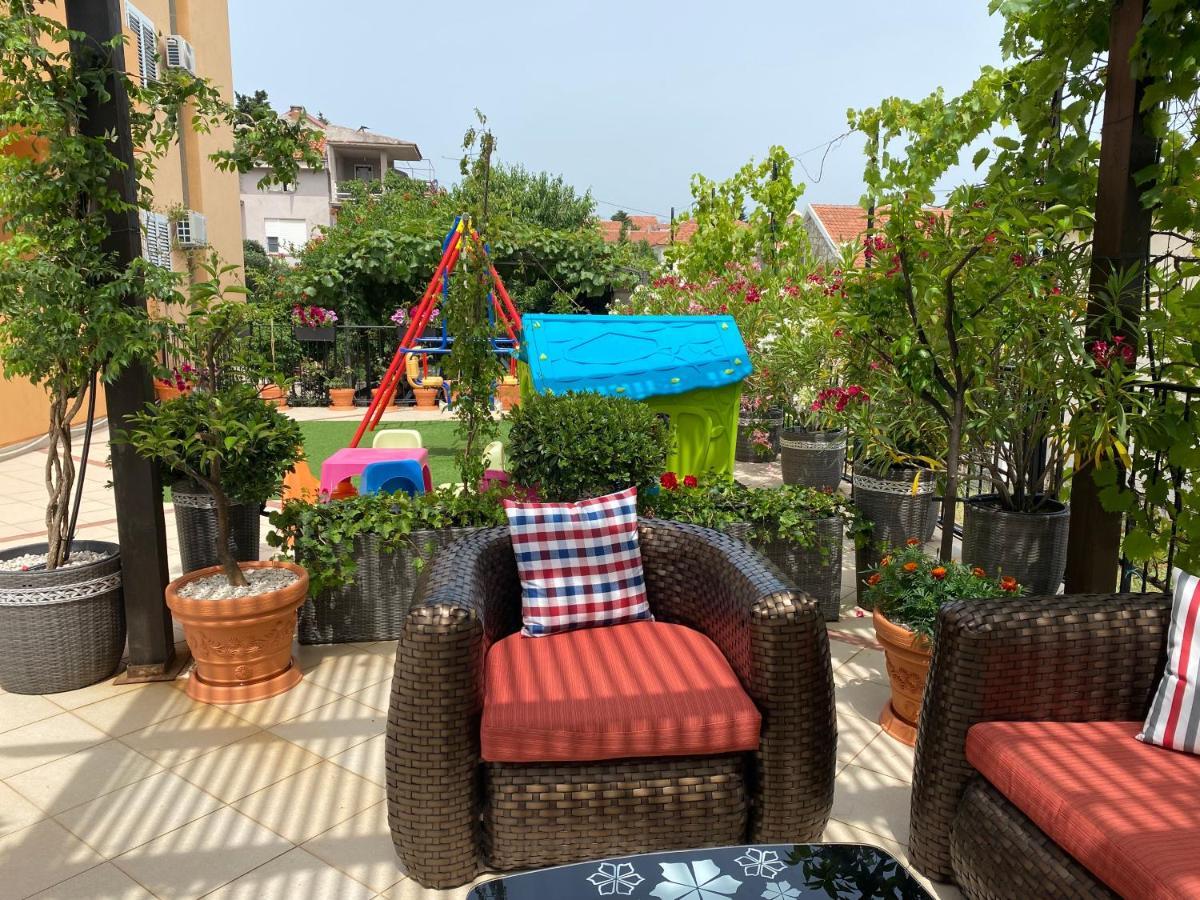 Apartments Villa Viktoria Tivat Extérieur photo
