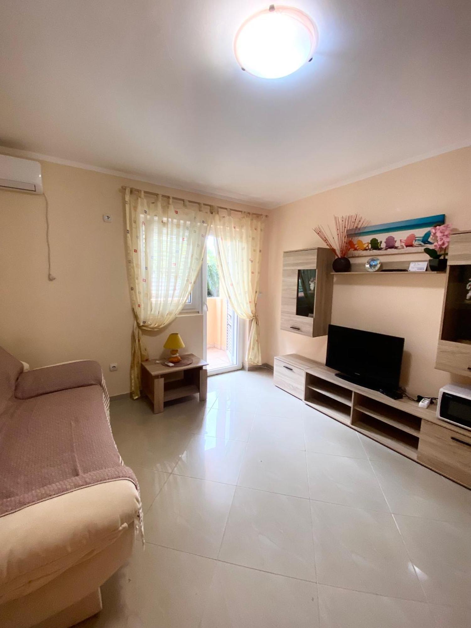 Apartments Villa Viktoria Tivat Extérieur photo
